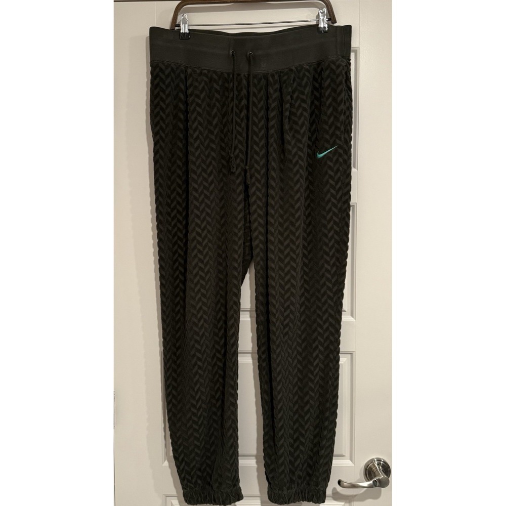 Nike Joggers Everyday Sportswear Green Sweat Pants Women's Size XL Comfy Lounge